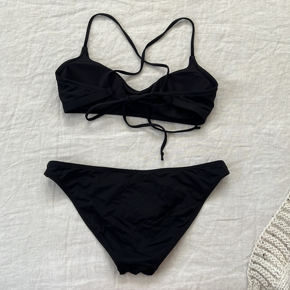Rip Curl Crossback Bikini - Picture 5 of 9